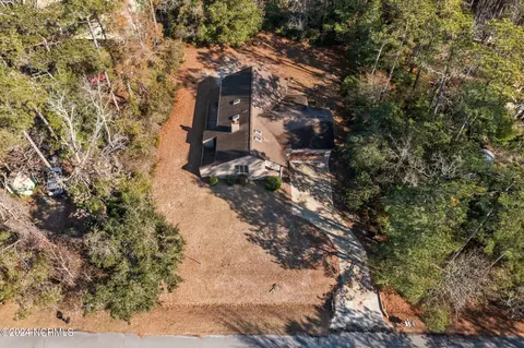 113 Pine Needle Dr, Hampstead, NC 28443 photo 14