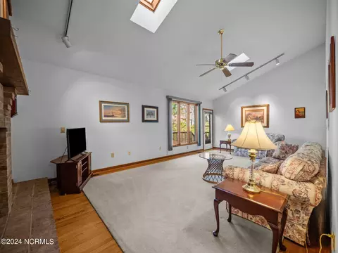 113 Pine Needle Dr, Hampstead, NC 28443 photo 23
