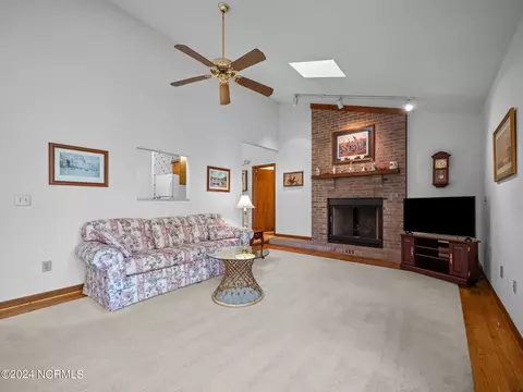 113 Pine Needle Dr, Hampstead, NC 28443 photo 24