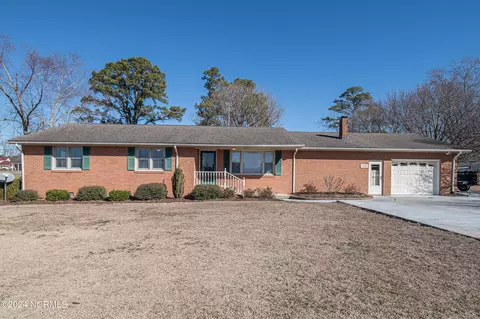 7529 Us 264 E, Washington, NC 27889