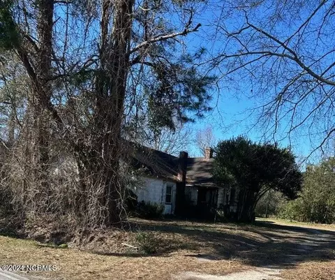 548 Scott Rd, Pollocksville, NC 28573