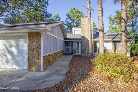 17 Coldstream Ln, Pinehurst, NC 28374 photo 4