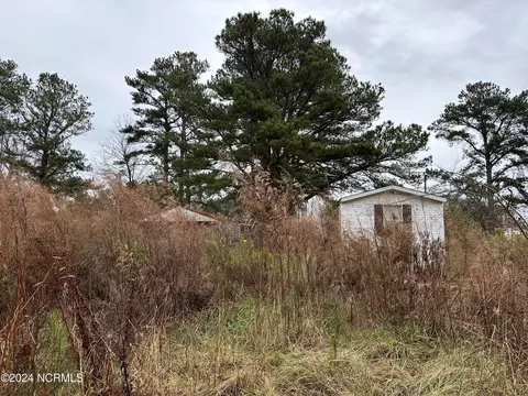 75 Scuppernong Rd, Columbia, NC 27925