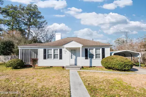 117 E Bayshore Blvd, Jacksonville, NC 28540