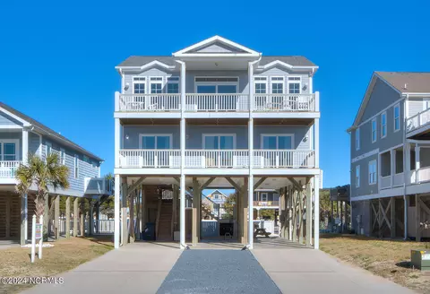 1006 W Beach Dr, Oak Island, NC 28465