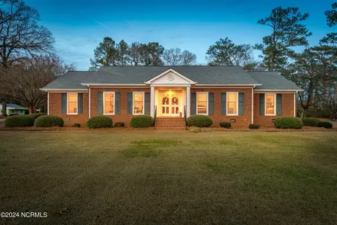 64 Nethercutt Rd, Snow Hill, NC 28580