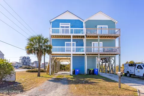 199 Porto Vista Dr, North Topsail Beach, NC 28460