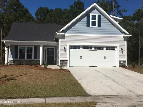 2151 Southern Pine Dr, Leland, NC 28451