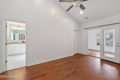 328 Masters Ln, Hampstead, NC 28443 photo 11