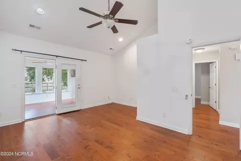 328 Masters Ln, Hampstead, NC 28443 photo 10