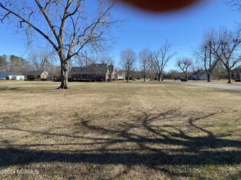 lot Apt 41 Pecan Ave, Lake Waccamaw, NC 28450