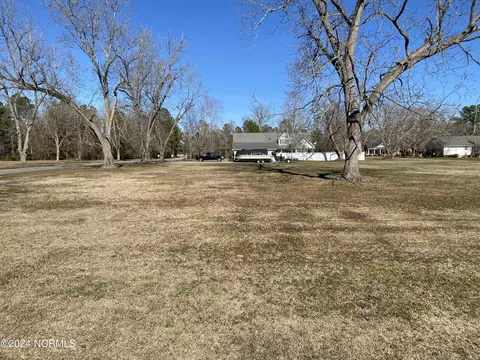 lot Apt 42 Near 104 Pecan Ave, Lake Waccamaw, NC 28450