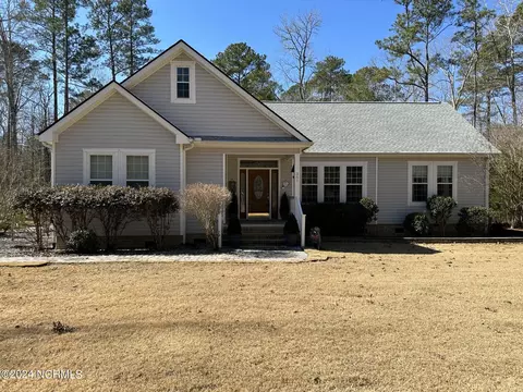 Exterior - 361 Island Dr, Chocowinity, NC 27817 photo 2 of 14