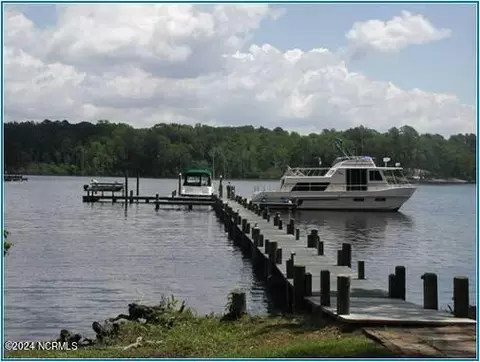 View/Area - 361 Island Dr, Chocowinity, NC 27817 photo 5 of 7