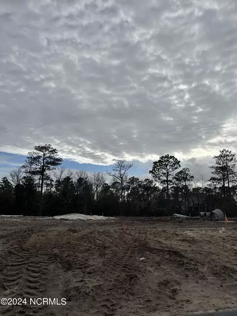 158 Watersail Dr, Wilmington, NC 28409