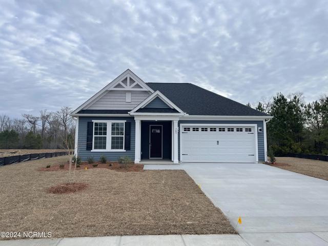 703 Edgeside Dr SE, Bolivia, NC 28422