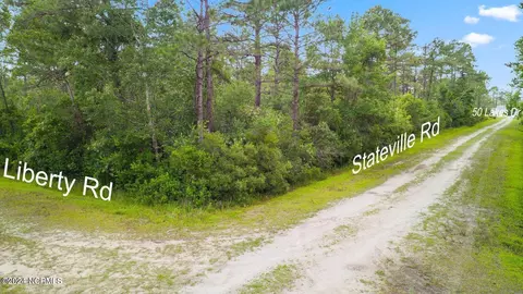 160 Statesville Rd, Boiling Spring Lakes, NC 28461