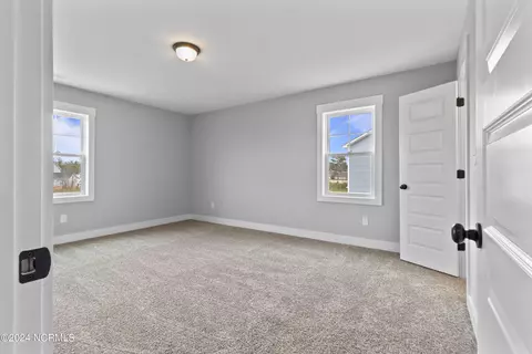 283 E Ivybridge Dr, Hubert, NC 28539 photo 32