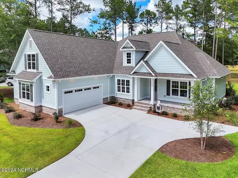 615 Summerhaven Ln SE, Bolivia, NC 28422