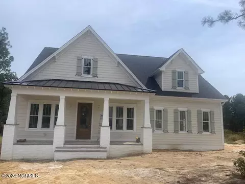320 Rose Dale Ct, Pinehurst, NC 28374