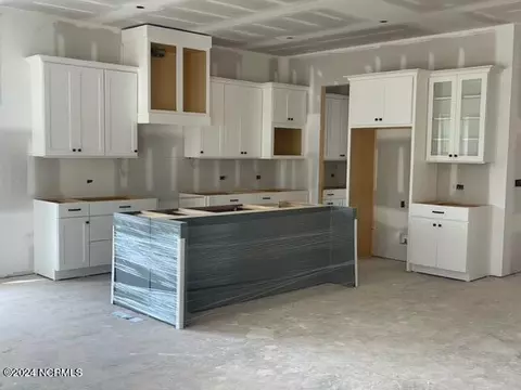 Kitchen - 400 Kramer Ct, Pinehurst, NC 28374 photo 2 of 3