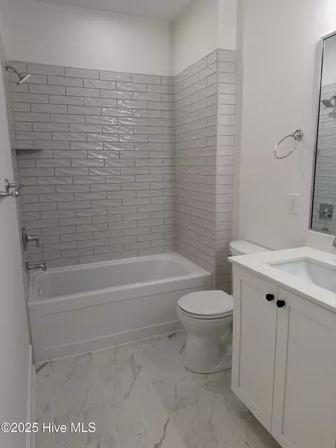 Bath - 400 Kramer Ct, Pinehurst, NC 28374 photo 3 of 3