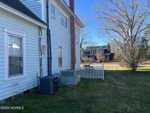 307 Broad St, Aulander, NC 27805 photo 12