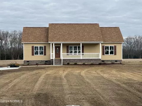 4466 Sharp Point Rd, Fountain, NC 27829