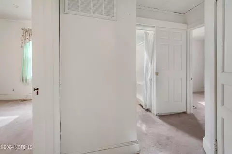 703 Abbott St, Kinston, NC 28504 photo 7