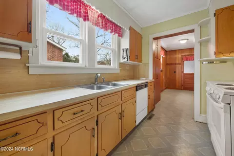 703 Abbott St, Kinston, NC 28504 photo 20