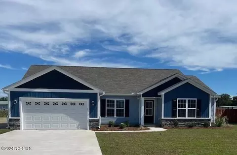 200 Harvest Blvd, Havelock, NC 28532