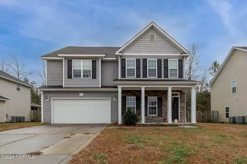 244 Seville St, Jacksonville, NC 28546