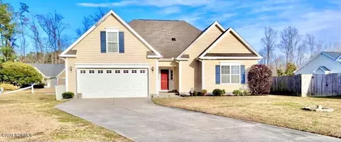 122 Kenmore Ct, New Bern, NC 28560