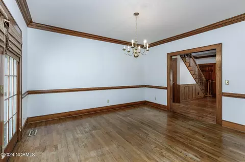 202 E Arrowhead Dr, Clinton, NC 28328 photo 8