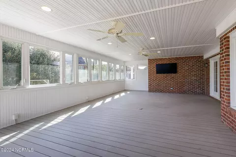 202 E Arrowhead Dr, Clinton, NC 28328 photo 32