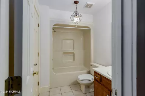 202 E Arrowhead Dr, Clinton, NC 28328 photo 28