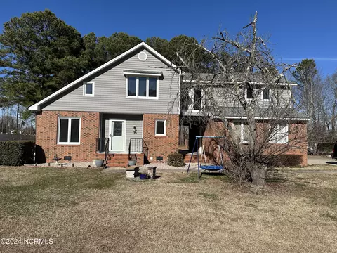 107 Courtney Rd, Goldsboro, NC 27534
