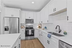 400 Lighthouse Ln #A3, Cedar Point, NC 28584 photo 8