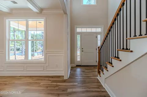 Entry Way - 745 Burning Tree Rd, Pinehurst, NC 28374 photo 3 of 7
