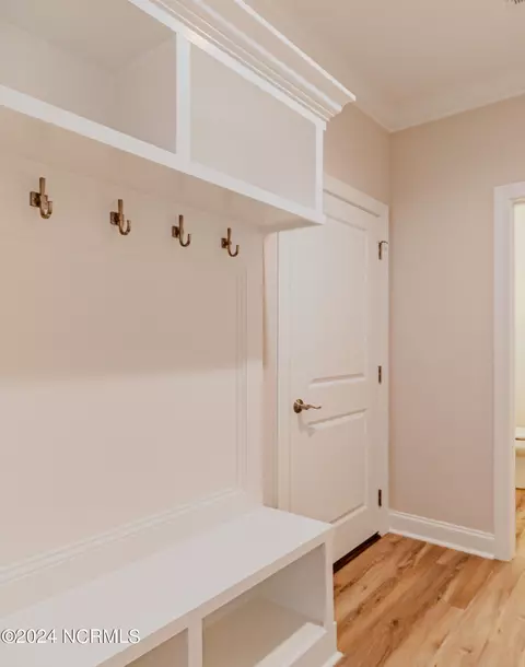 Entry Way - 745 Burning Tree Rd, Pinehurst, NC 28374 photo 5 of 7