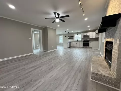1015 Robert St, Windsor, NC 27983 photo 9