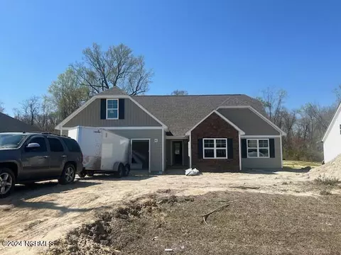 525 Isaac Branch Dr, Jacksonville, NC 28546