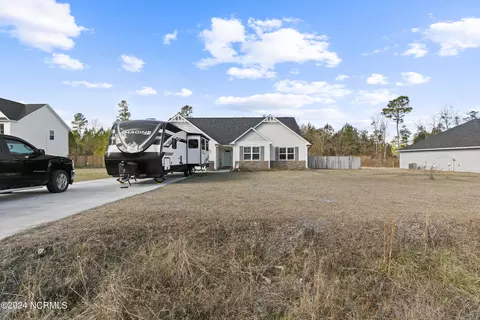 434 Union Chapel Church Rd, Richlands, NC 28574
