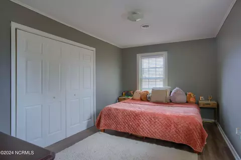 Bedroom - 110 Riegel Dr, Hubert, NC 28539 photo 4 of 4