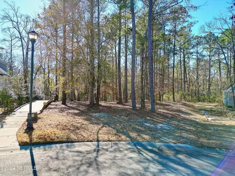 198 Englewood Ct SE, Bolivia, NC 28422