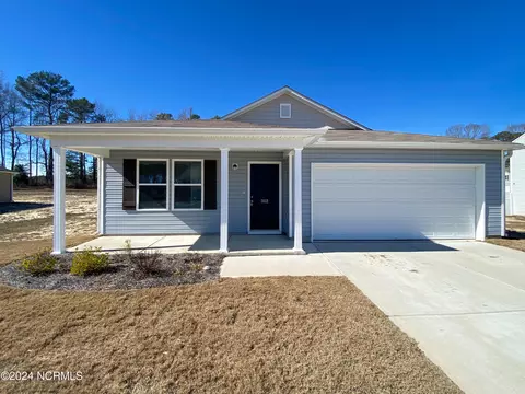 302 Spencer Dr, Tarboro, NC 27886