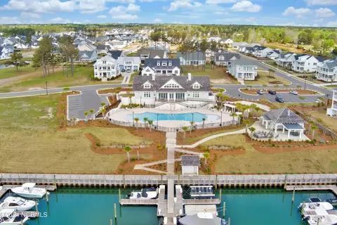 520 Jackline Dr, Hampstead, NC 28443