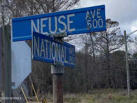 248 National Ave, New Bern, NC 28562