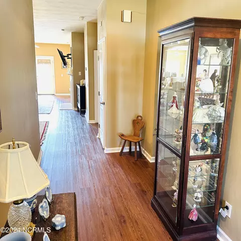 Entry Way - 104 Middlesbrough Ln, Edenton, NC 27932 photo 2 of 2