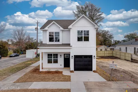 1020 N 7th St, Wilmington, NC 28401